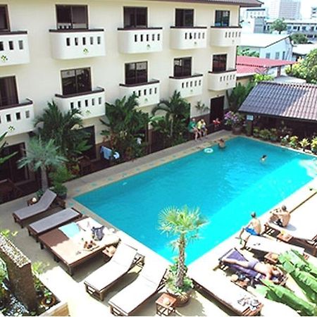 Bonkai Resort Паттайя Экстерьер фото